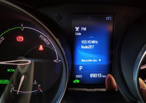 Toyota C-HR cena 83900 przebieg: 88000, rok produkcji 2019 z Kielce małe 529